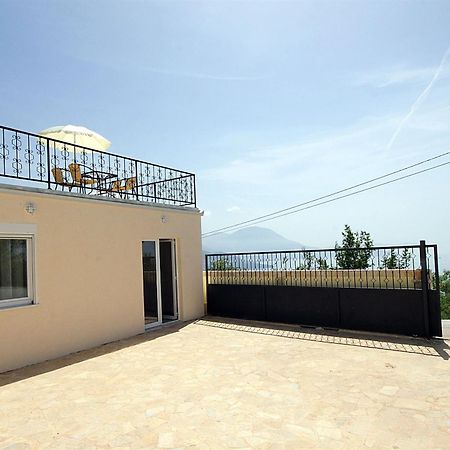 Apartments Oktopus Sutomore Extérieur photo