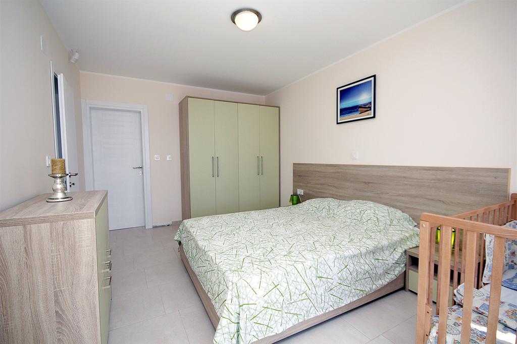 Apartments Oktopus Sutomore Extérieur photo